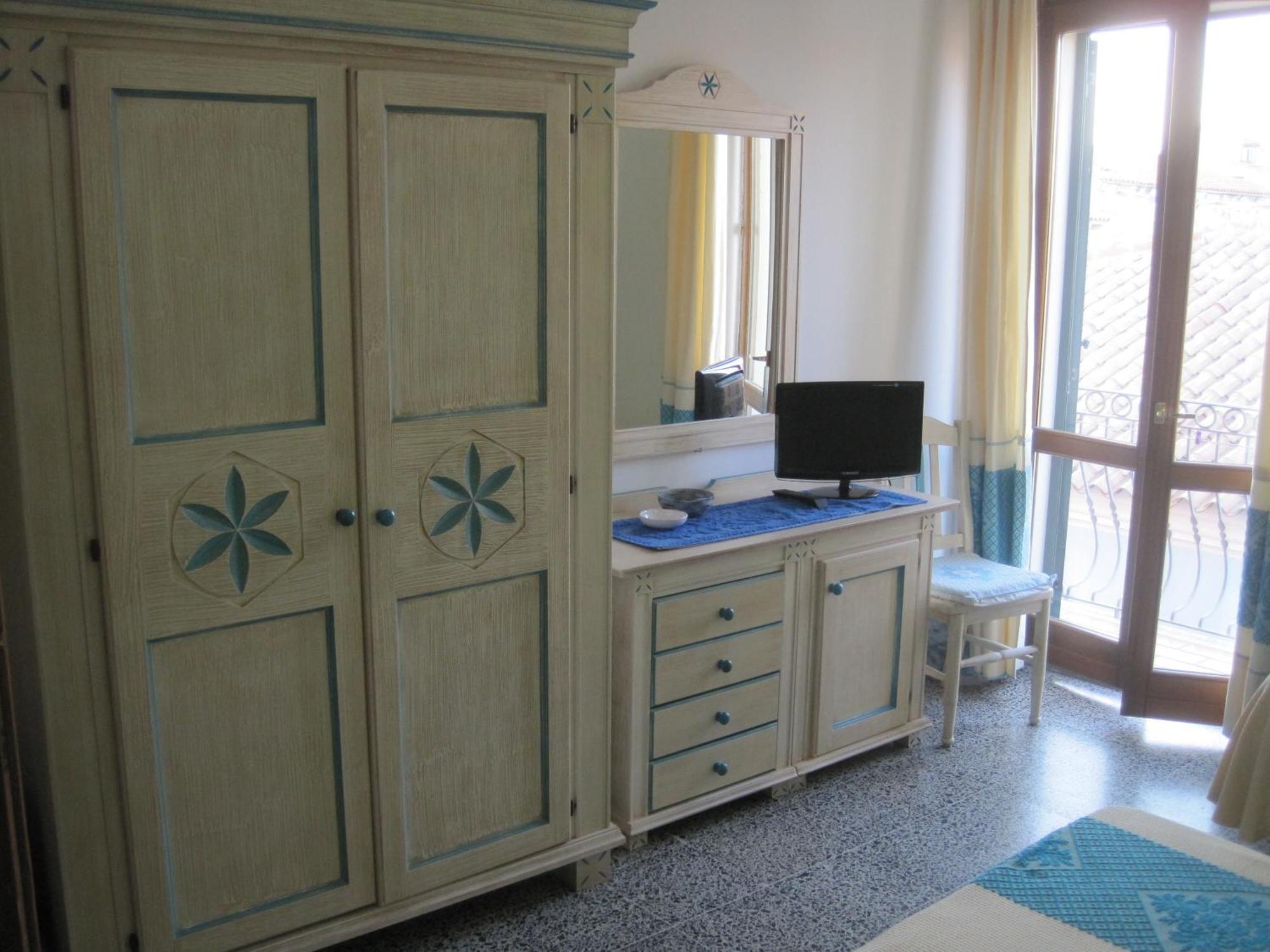 Hotel Moderno Santa Teresa Gallura Rum bild